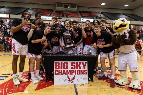 Eastern washington university basketball - Check out the detailed 2021-22 Eastern Washington Eagles Schedule and Results for College Basketball at Sports-Reference.com. ... University Credit Union Center: 3: Mon, Nov 15, 2021: 9:00p: REG: Walla Walla: W: 111: 71: 1: 2: W 1: Reese Court: 4: ... > Eastern Washington Eagles > Men's Basketball > 2021-22 > Schedule and …